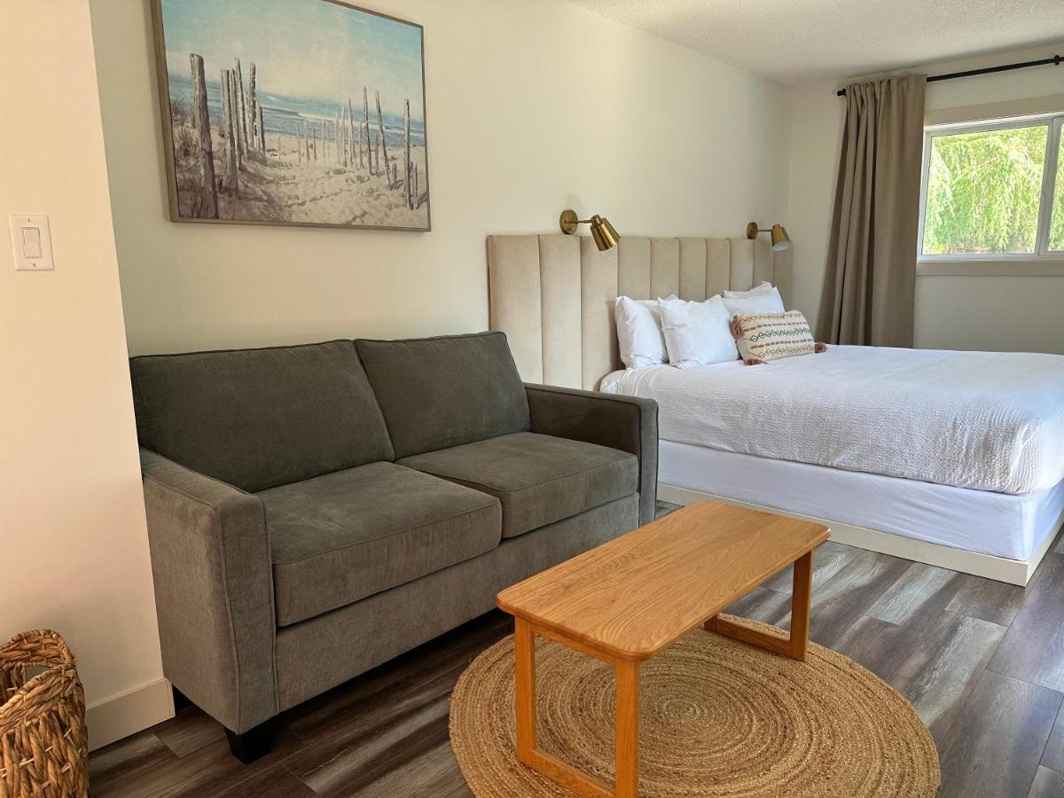 Lakeside Villa Inn&Suites Penticton Esterno foto